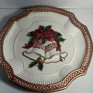 Fitz and Floyd Essentials White Plate